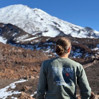 Jeli jsme si odpočinout domů 🏔️ Všechny vaše objednávky začneme znovu vyřizovat od 5. 1. 🫶 . #triangel #triangelstore...